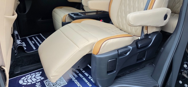 Used Toyota Vellfire 2013 for sale - 77162082: Photo 29