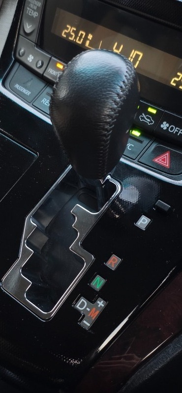 Used Toyota Vellfire 2013 for sale - 77162082: Photo 49