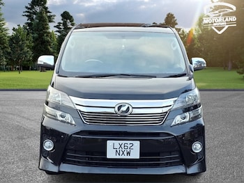Used Toyota Vellfire 2013 for sale - 77162082: Photo