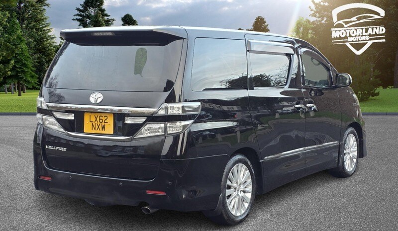 Used Toyota Vellfire 2013 for sale - 77162082: Photo 9