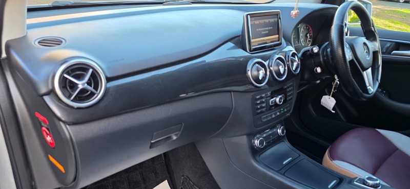 Used Mercedes-Benz B Class 2012 for sale - 77213223: Photo 23