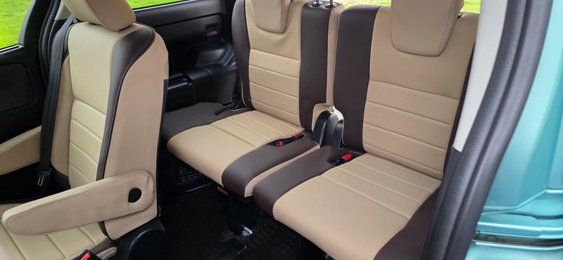 Used Toyota Noah 2014 for sale - 77162079: Photo 25