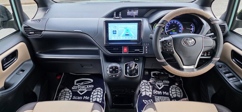 Used Toyota Noah 2014 for sale - 77162079: Photo 32