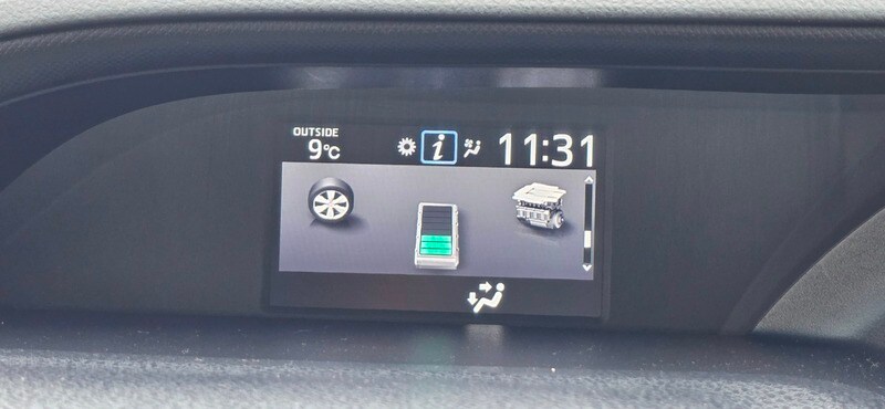 Used Toyota Noah 2014 for sale - 77162079: Photo 38