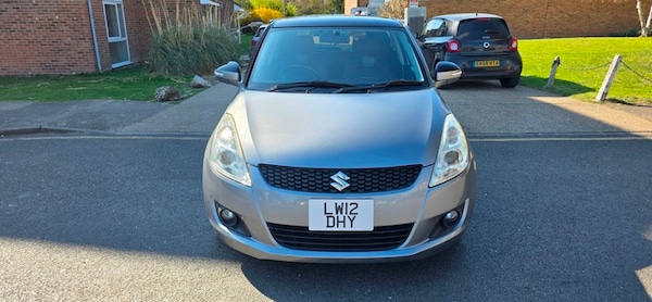 Used Suzuki Swift 2012 for sale - 74132155: Photo 9
