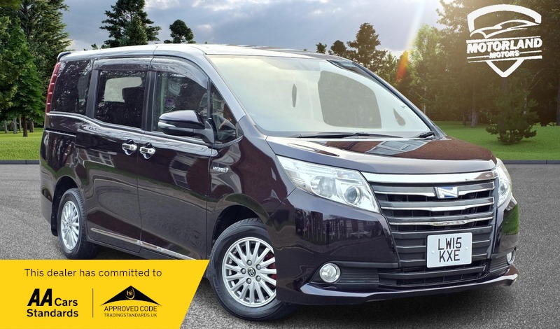 Used Toyota Noah 2025 for sale - 76631104: Photo 1