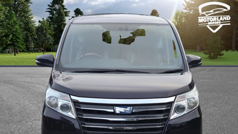 Used Toyota Noah 2025 for sale - 76631104: Photo 2