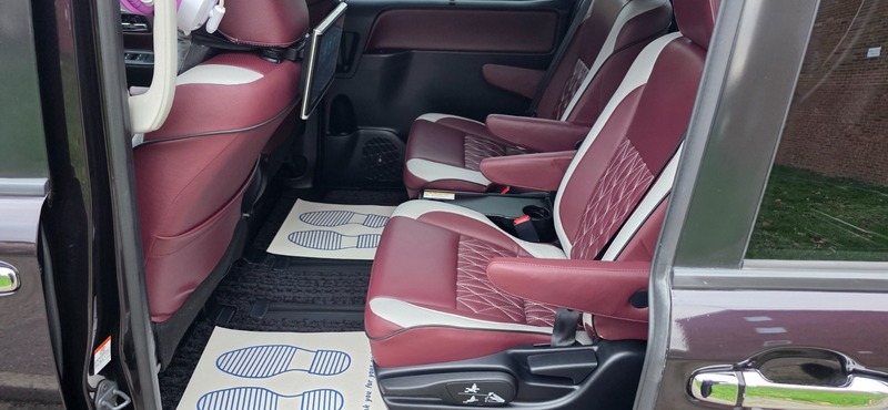 Used Toyota Noah 2025 for sale - 76631104: Photo 26