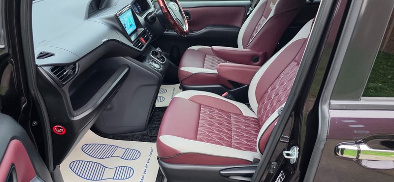 Used Toyota Noah 2025 for sale - 76631104: Photo 27