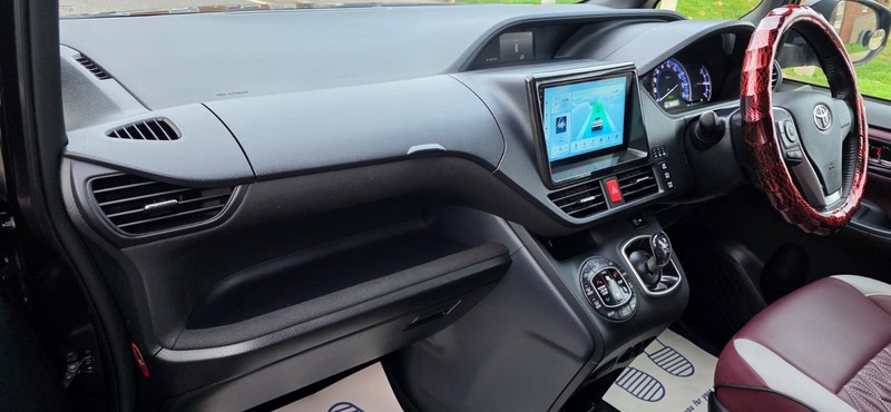 Used Toyota Noah 2025 for sale - 76631104: Photo 29