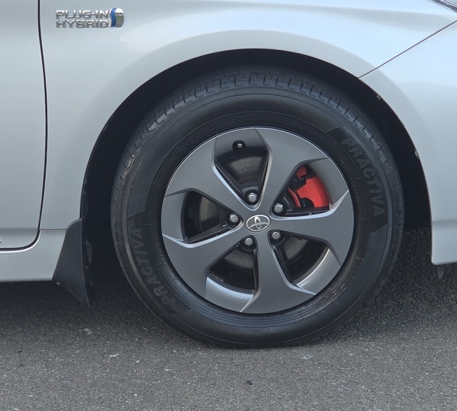 Used Toyota Prius 2012 for sale - 77622111: Photo 16