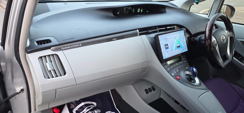 Used Toyota Prius 2012 for sale - 77622111: Photo 25