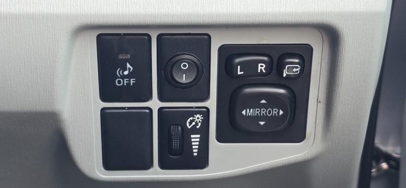 Used Toyota Prius 2012 for sale - 77622111: Photo 41