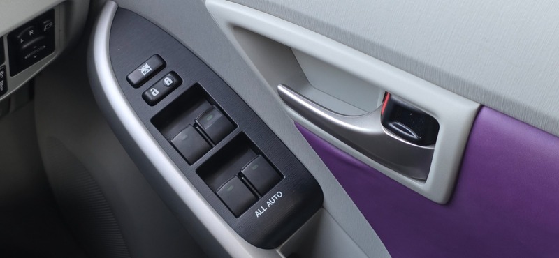 Used Toyota Prius 2012 for sale - 77622111: Photo 42