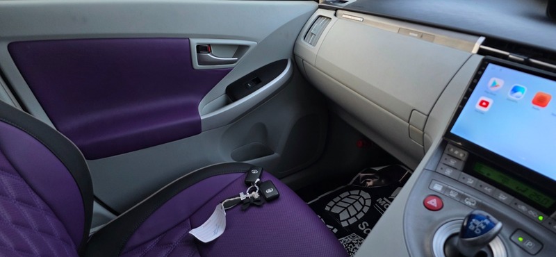 Used Toyota Prius 2012 for sale - 77622111: Photo 45