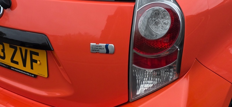 Used Toyota Yaris 2014 for sale - 76605330: Photo 15