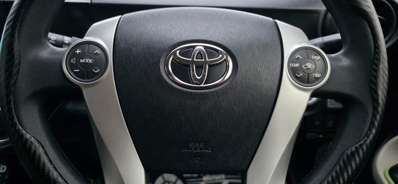 Used Toyota Yaris 2014 for sale - 76605330: Photo 30