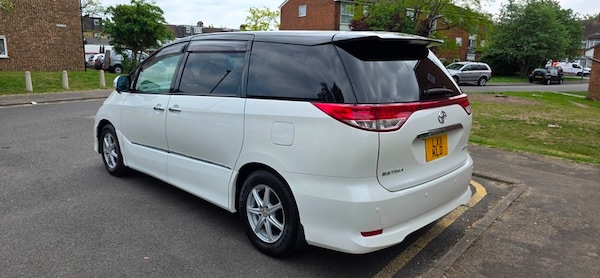Used Toyota Estima 2011 for sale - 74541526: Photo 13