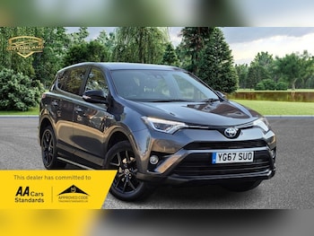 Used Toyota RAV4 2017 for sale - 79301401: Photo