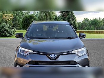 Used Toyota RAV4 2017 for sale - 79301401: Photo