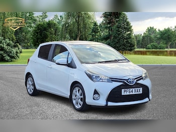 Used Toyota Yaris 2015 for sale - 79023454: Photo