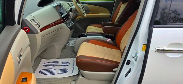 Used Toyota Estima 2010 for sale - 73691031: Photo 31