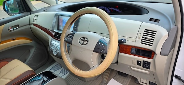 Used Toyota Estima 2010 for sale - 73691031: Photo 34