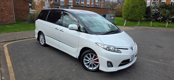 Used Toyota Estima 2010 for sale - 73691031: Photo 7