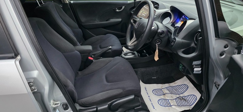 Used Honda Jazz 2011 for sale - 76570791: Photo 14