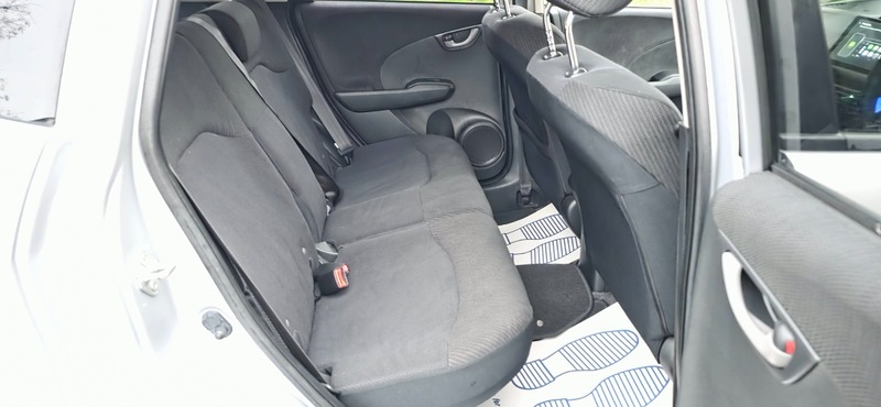 Used Honda Jazz 2011 for sale - 76570791: Photo 16