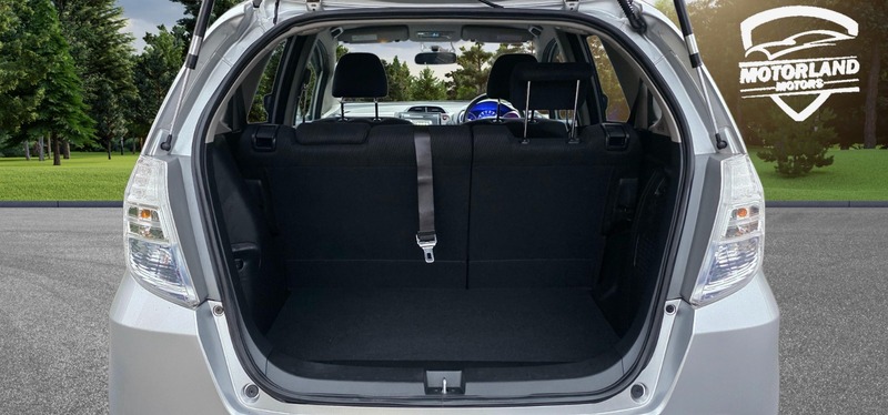 Used Honda Jazz 2011 for sale - 76570791: Photo 17