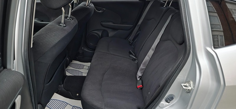 Used Honda Jazz 2011 for sale - 76570791: Photo 18