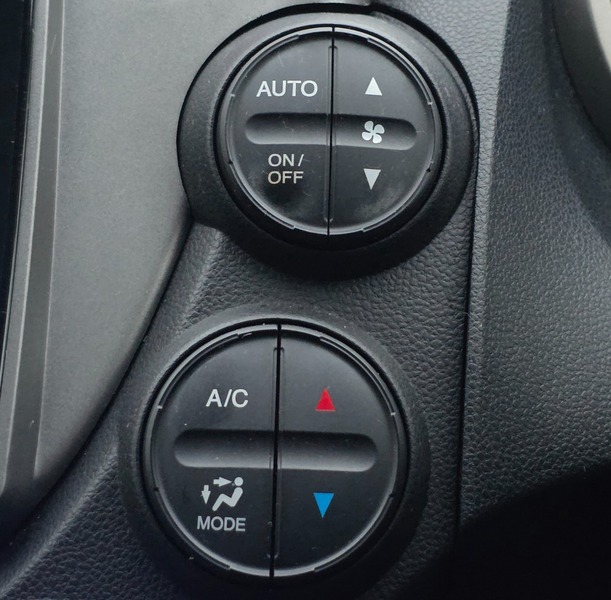 Used Honda Jazz 2011 for sale - 76570791: Photo 34