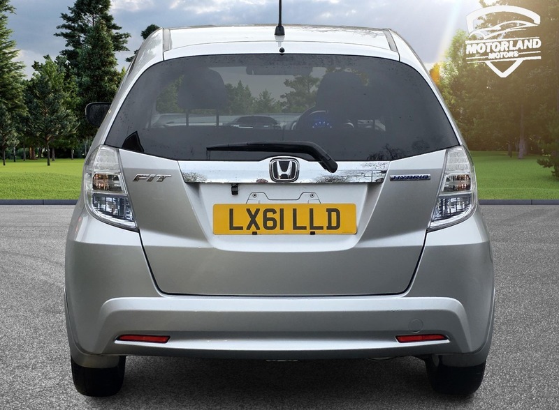 Used Honda Jazz 2011 for sale - 76570791: Photo 8