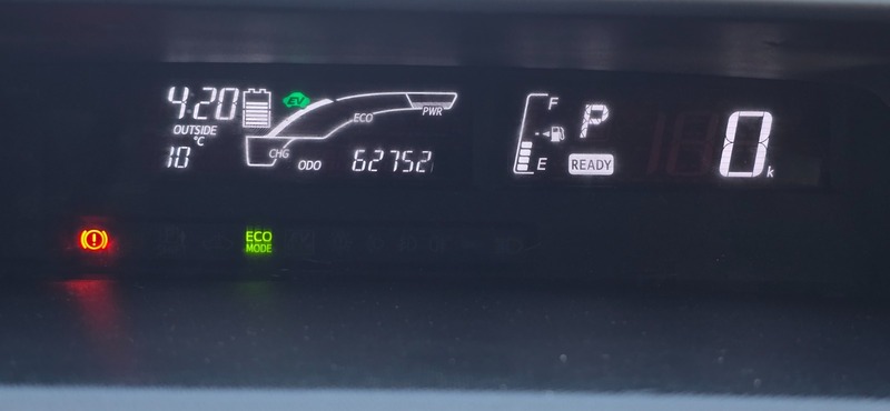 Used Toyota Yaris 2015 for sale - 77632304: Photo 28