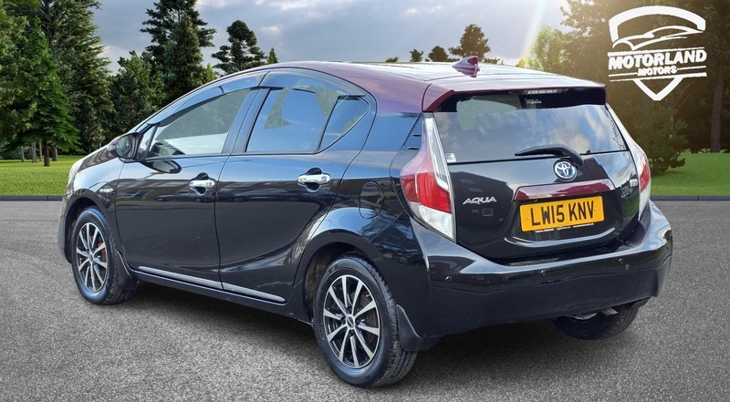 Used Toyota Yaris 2015 for sale - 77632304: Photo 7