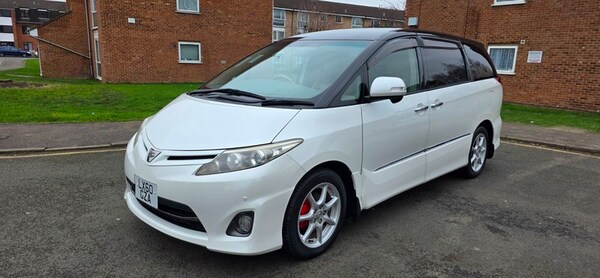 Used Toyota Estima 2011 for sale - 73691045: Photo 11