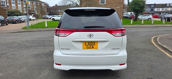 Used Toyota Estima 2011 for sale - 73691045: Photo 14