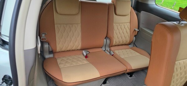 Used Toyota Estima 2011 for sale - 73691045: Photo 24