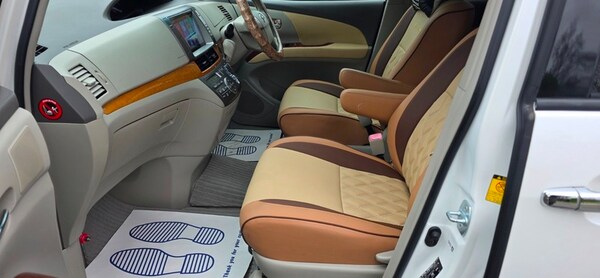 Used Toyota Estima 2011 for sale - 73691045: Photo 29