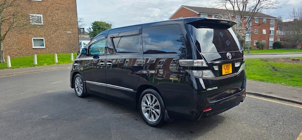 Used Toyota Vellfire 2011 for sale - 73691025: Photo 13
