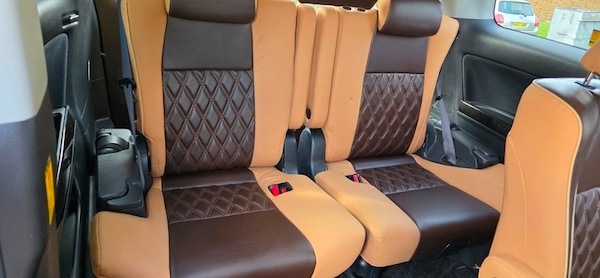 Used Toyota Vellfire 2011 for sale - 73691025: Photo 24