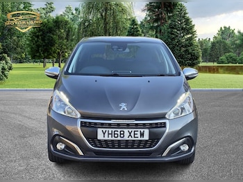 Used Peugeot 208 2018 for sale - 79058911: Photo