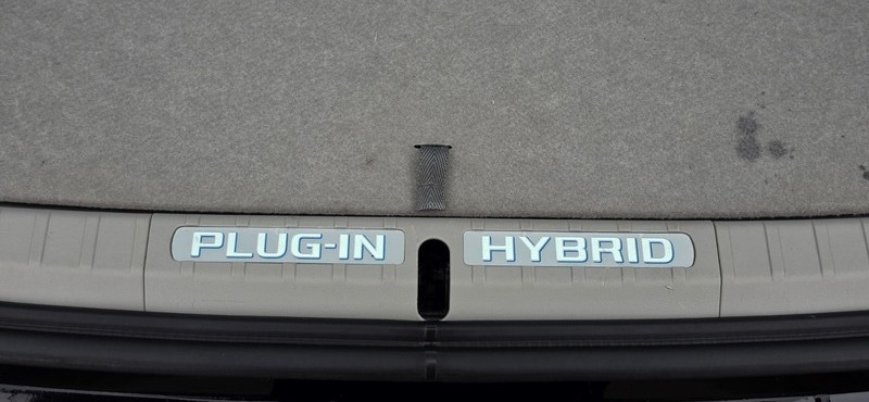 Used Toyota Prius 2012 for sale - 77622116: Photo 24