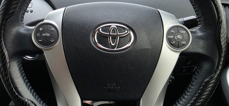 Used Toyota Prius 2012 for sale - 77622116: Photo 32