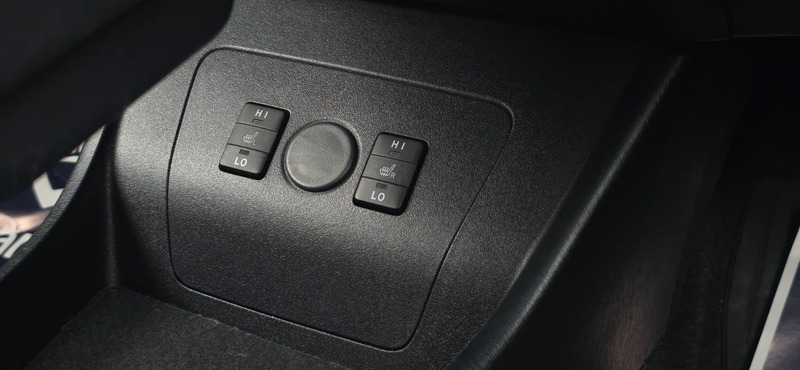 Used Toyota Prius 2012 for sale - 77622116: Photo 46