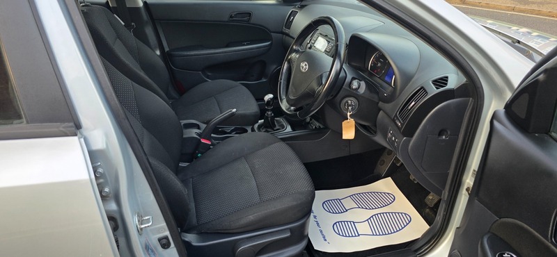 Used Hyundai i30 2010 for sale - 76250251: Photo 12