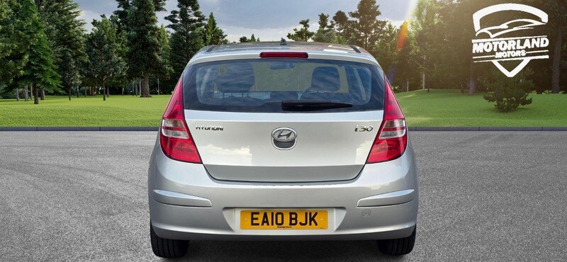 Used Hyundai i30 2010 for sale - 76250251: Photo 7