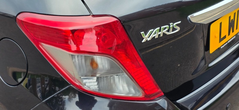 Used Toyota Yaris 2014 for sale - 76570746: Photo 14