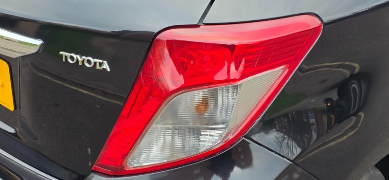 Used Toyota Yaris 2014 for sale - 76570746: Photo 15